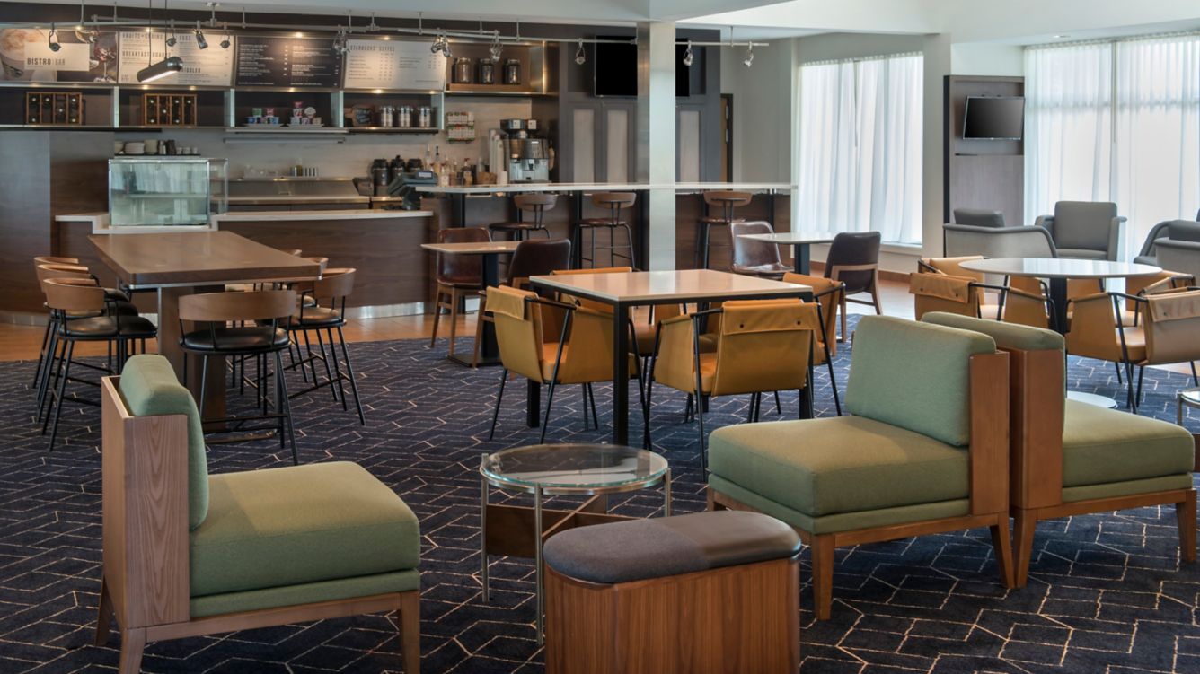 Courtyard Annapolis Dining