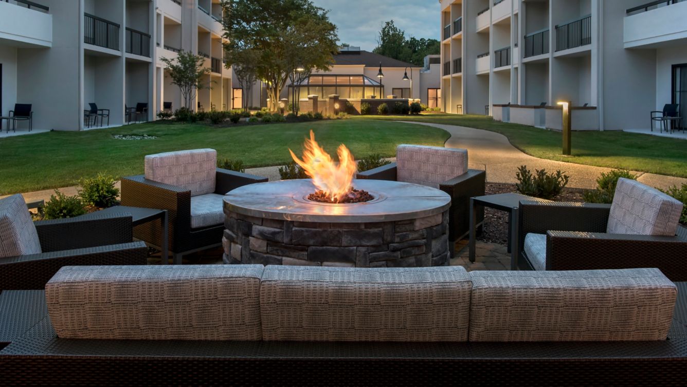 Courtyard Annapolis Fireplace